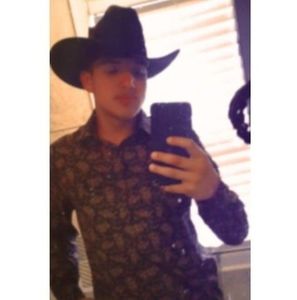 Meet your Posher, Misael